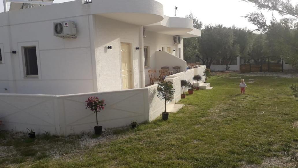 Vila Juna Ksamil Exterior photo