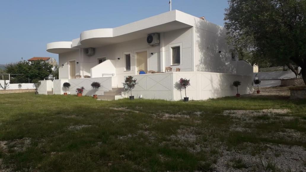 Vila Juna Ksamil Exterior photo